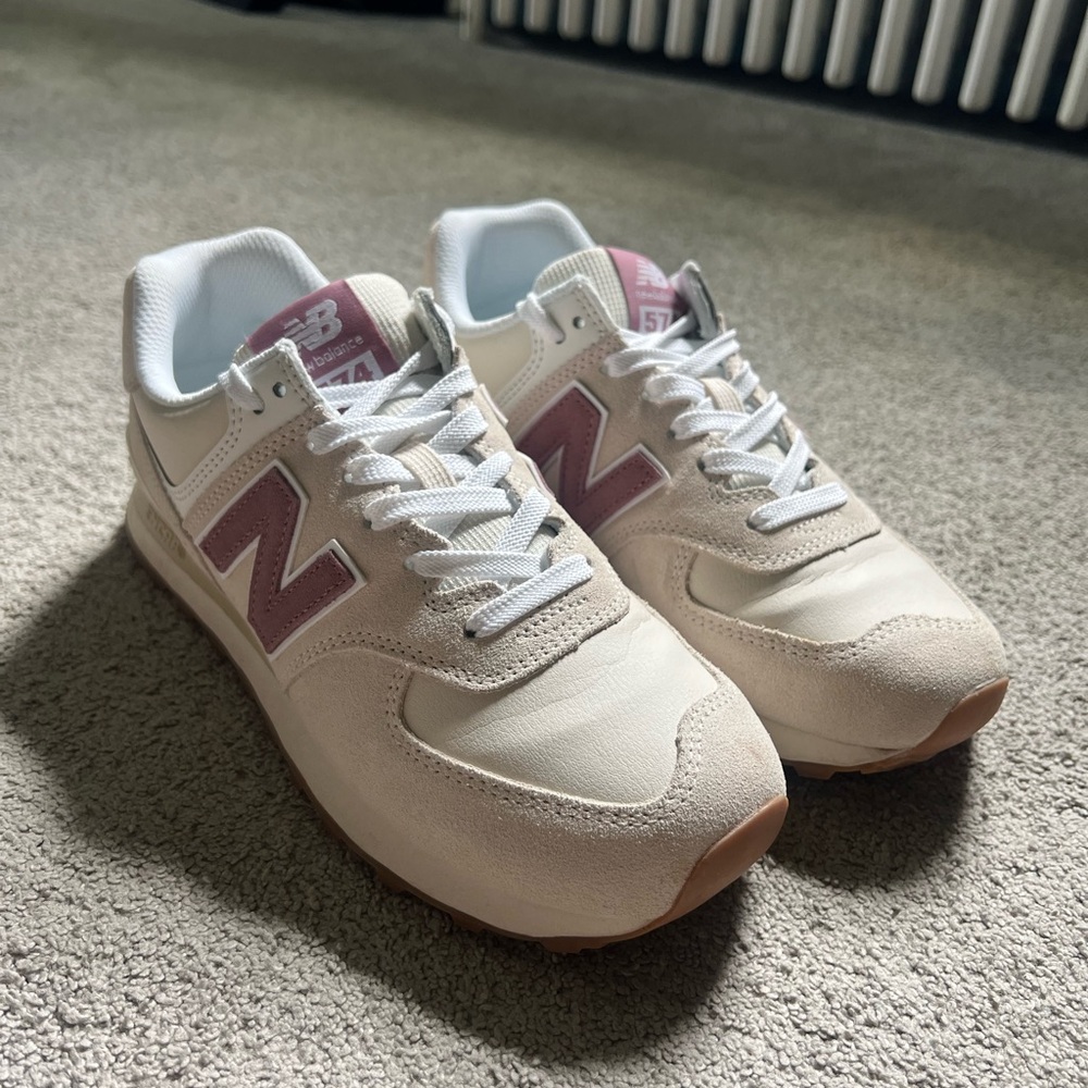 New Balance Women's Classic 574’s